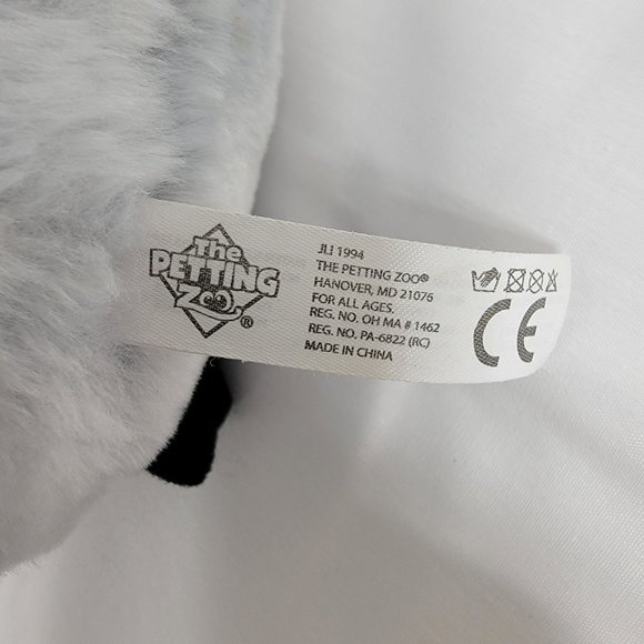 The Petting Zoo Baby Penguin Plush Very Soft 9 Inches 2019 - Picture 6 of 7